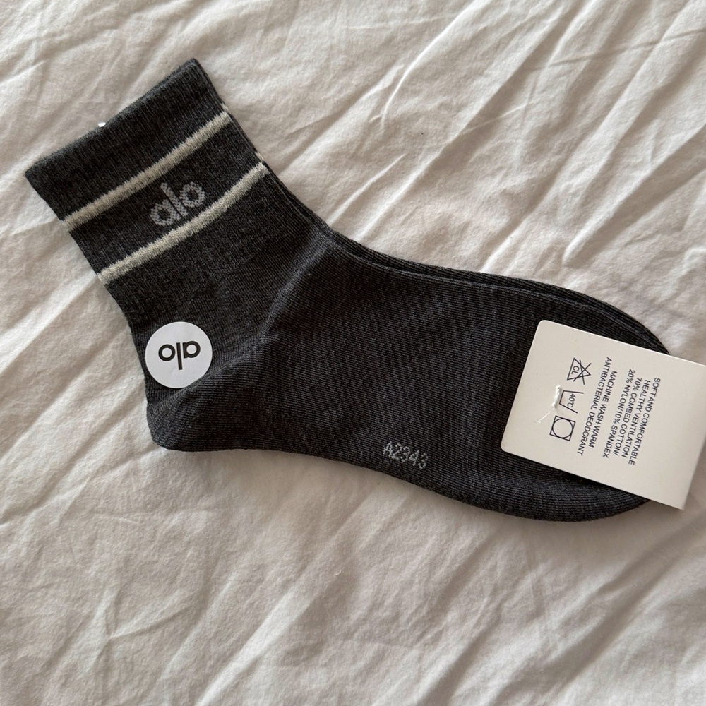 Alo dark Gray new cotton Socks